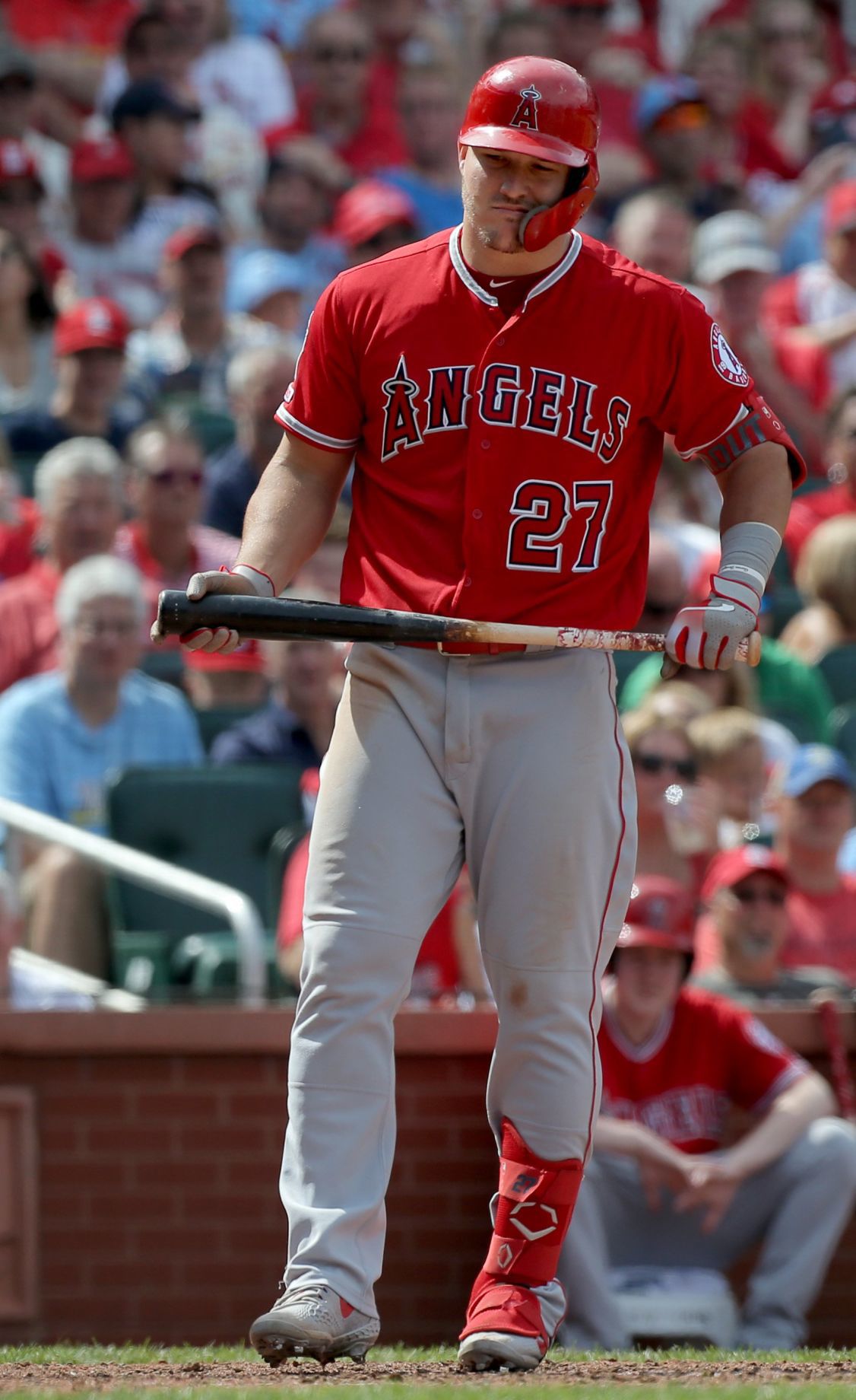 Cardinals 4, Angels 2